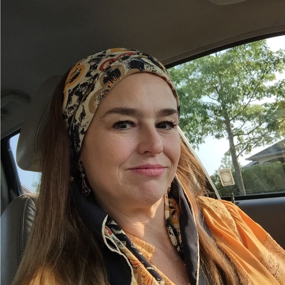 Meet your Posher, Michele